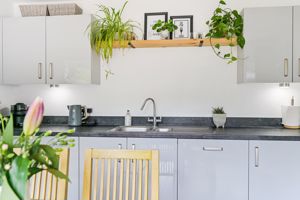 Kitchen- click for photo gallery